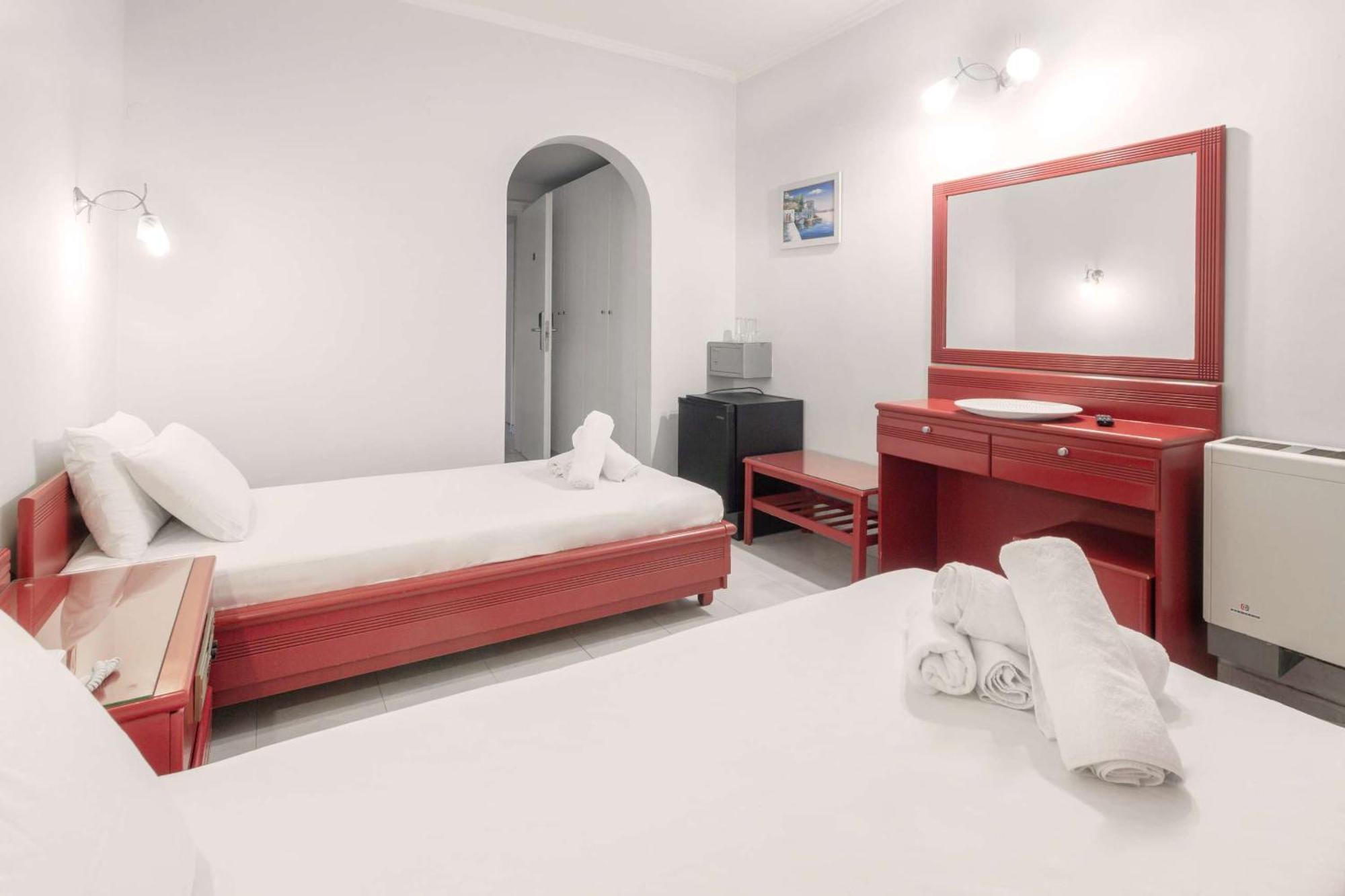 Hotel Odysseas Polychrono Quarto foto